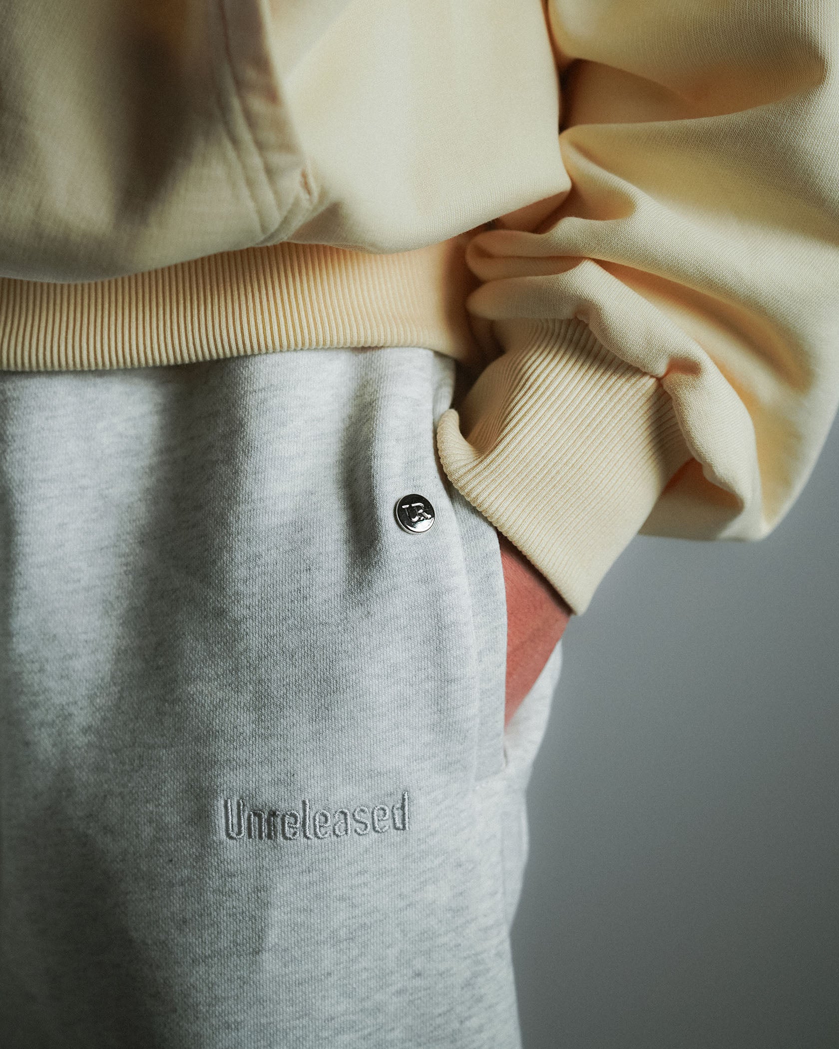 HEAVYWEIGHT SWEATPANTS (GREY)